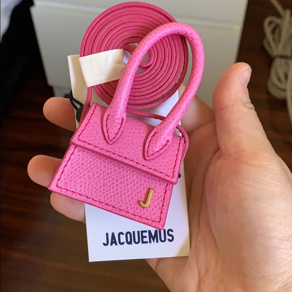 Jacquemus Le Petit Chiquito